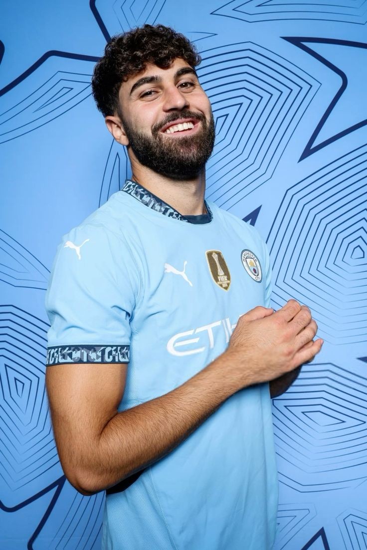 Josko Gvardiol wallpaper for phone