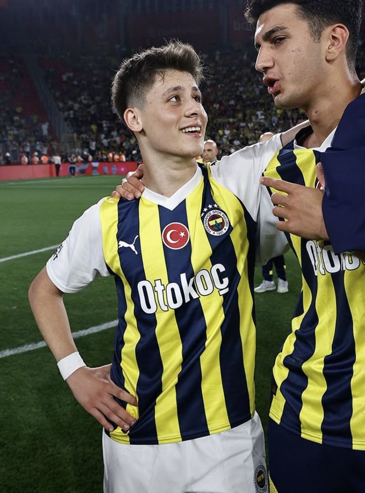Arda Güler wallpaper