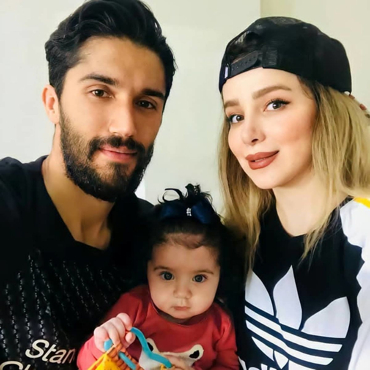 عکس همسر حسینی