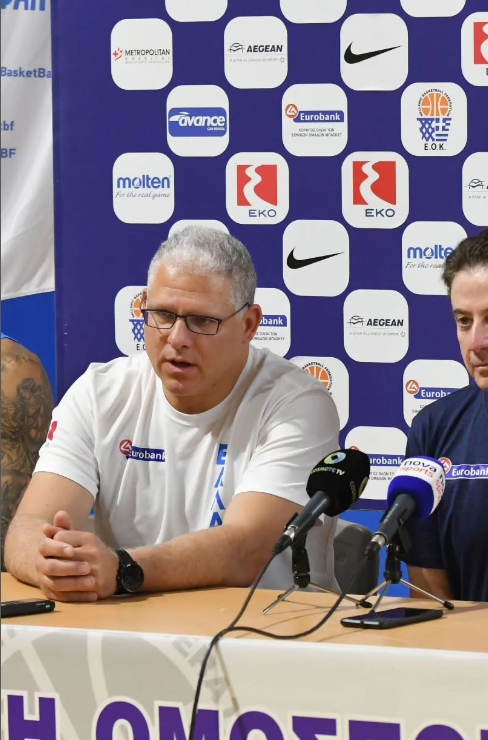 عکس پروفایل سوتیریس مانولوپولوس